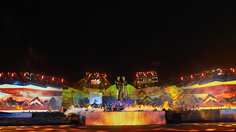 Biểu diễn chương trình nghệ thuật sử thi với chủ đề “Bình Định-Tự hào và khát vọng".