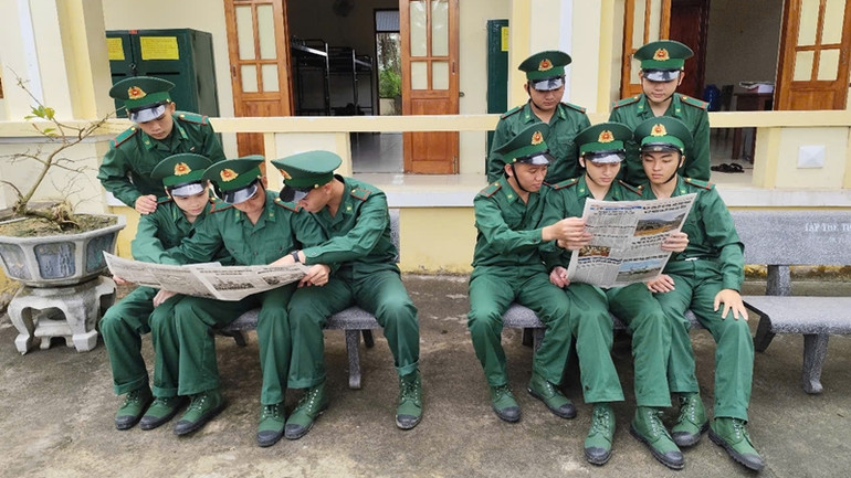 Sinh hoạt văn hóa tại đơn vị.