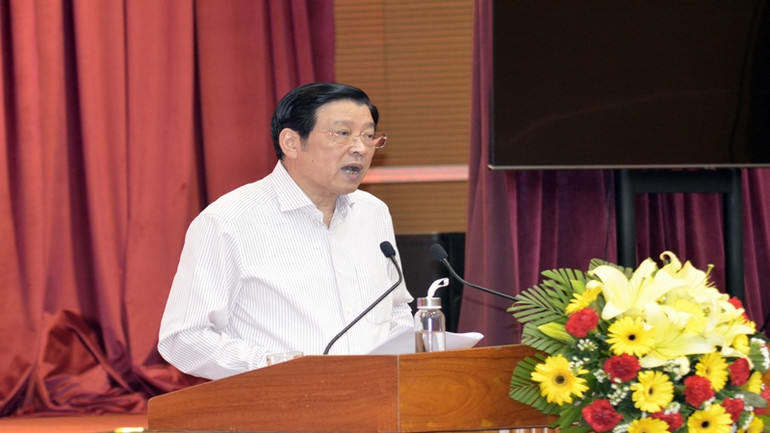 Trưởng Ban Nội chính Trung ương Phan Đình Trạc phát biểu ý kiến tại hội nghị. Trưởng Ban Nội chính Trung ương Phan Đình Trạc phát biểu ý kiến tại hội nghị.