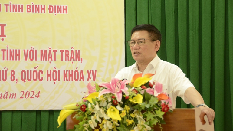 Phó Thủ tướng Hồ Đức Phớc phát biểu tại hội nghị.