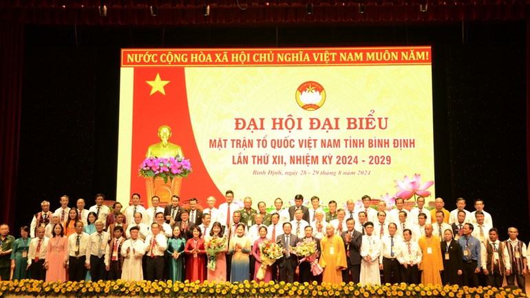 Đại hội đã hiệp thương cử ra 78 vị tham gia Ủy ban Mặt trận Tổ quốc Việt Nam tỉnh nhiệm kỳ 2024-2029.