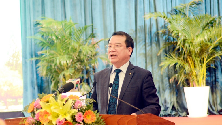 Phó Cục trưởng Du lịch quốc gia Việt Nam Hà Văn Siêu phát biểu tại hội thảo.