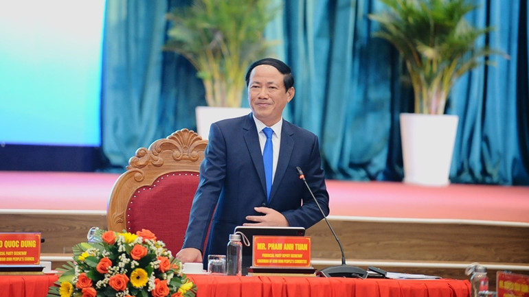 Đồng chí Phạm Anh Tuấn, Chủ tịch Ủy ban nhân dân tỉnh Bình Định mong muốn các doanh nghiệp Ấn Độ tiếp tục đầu tư hơn nữa vào Bình Định. Đồng chí Phạm Anh Tuấn, Chủ tịch Ủy ban nhân dân tỉnh Bình Định mong muốn các doanh nghiệp Ấn Độ tiếp tục đầu tư hơn nữa vào Bình Định.