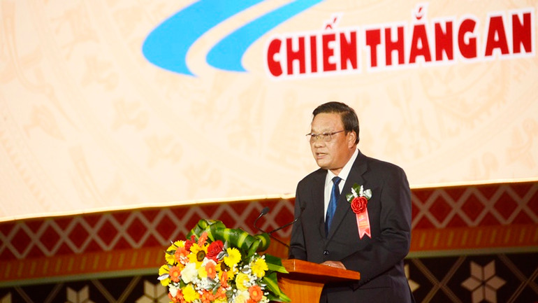 Phó Bí thư Tỉnh ủy Lê Kim Toàn phát biểu tại buổi lễ.