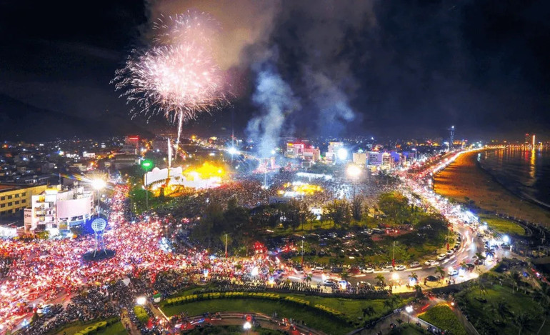 Quảng trường Nguyễn Tất Thành (thành phố Quy Nhơn) là nơi dự kiến bắn pháo hoa vào ngày 8/6.