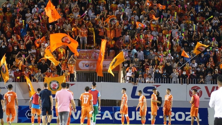 Mỗi trận cầu đều mang lại những cảm xúc khác nhau cho khán giả.