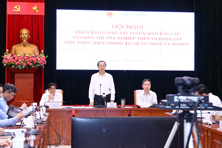 Tuyển sinh đầu cấp và thi tốt nghiệp THPT năm 2025 có 3 đặc điểm lớn.