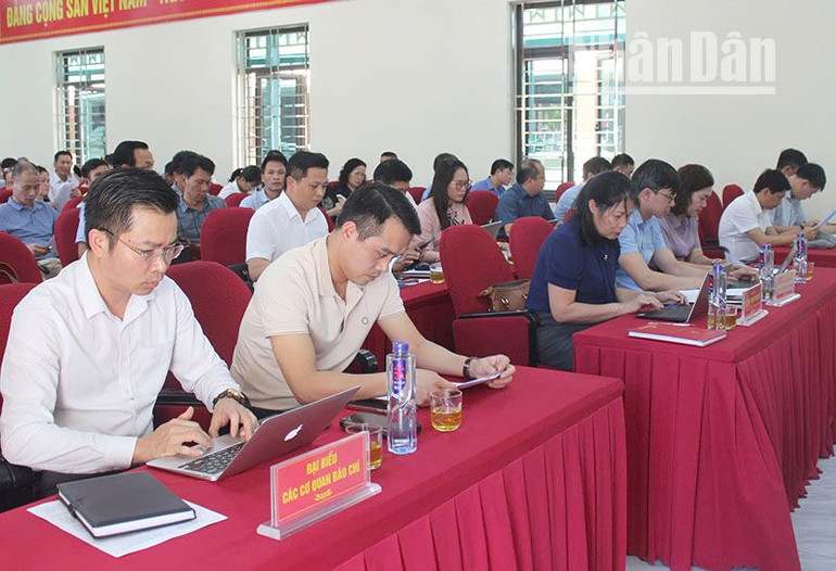 Tại cuộc họp thông tin cũng có đại diện các cơ quan báo chí Trung ương và địa phương.