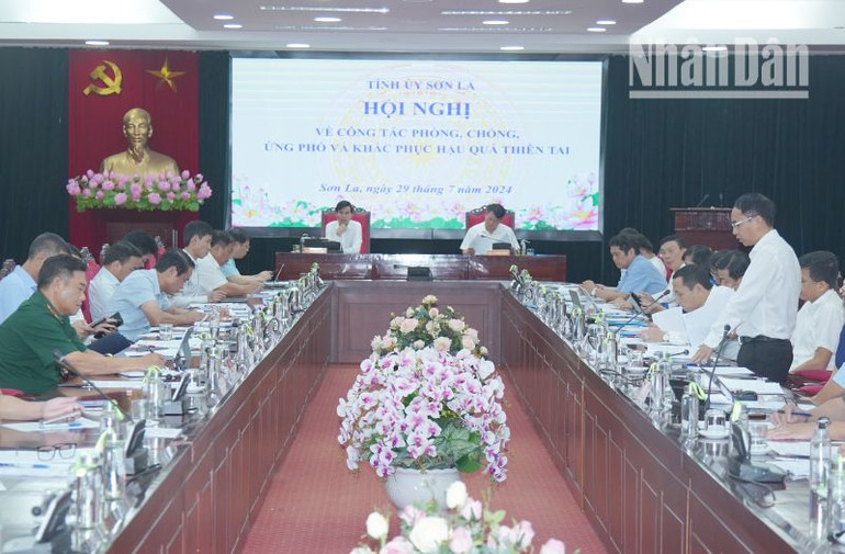 Tỉnh ủy Sơn La đã tổ chức họp bàn triển khai các nhóm giải pháp trong công tác khắc phục, phòng, chống mưa lũ.