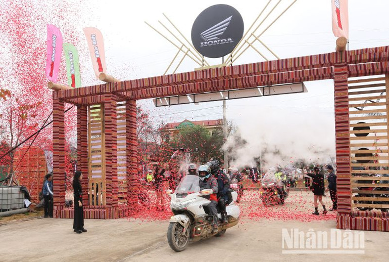 Sự kiện thu hút đông đảo các biker đến tham dự, giao lưu, chia sẻ niềm đam mê các loại xe mô-tô.