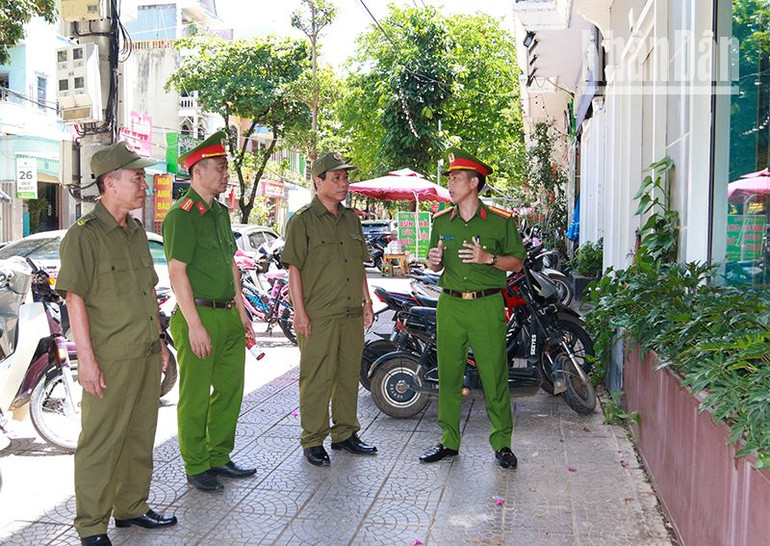 “Những cánh tay nối dài” của lực lượng Công an cơ sở tại Sơn La. “Những cánh tay nối dài” của lực lượng Công an cơ sở tại Sơn La.