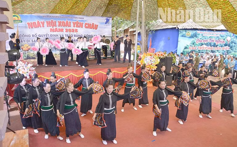 Nhiều hoạt động văn hóa, văn nghệ sẽ được tổ chức trong Ngày hội Xoài Yên Châu và diễn ra ra đến hết ngày 31/5.