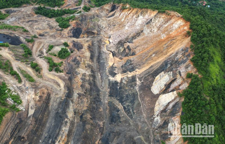 Tỉnh Sơn La đã chỉ đạo các cơ quan chuyên môn làm rõ hoạt động xây dựng cơ bản mỏ và hoạt động khai thác than.