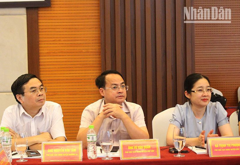 Đại biểu các huyện của Sơn La tham dự họp Ban Chỉ đạo và khởi động Dự án GREAT 2 tỉnh Sơn La.