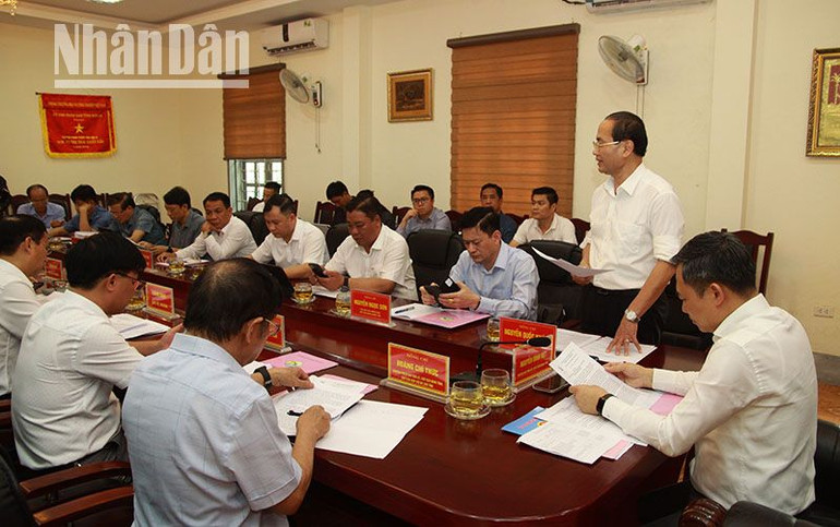 Lãnh đạo Hiệp hội Doanh nghiệp tỉnh Sơn La đề xuất một số kiến nghị, giải pháp trong việc giải quyết khó khăn cho các doanh nghiệp.