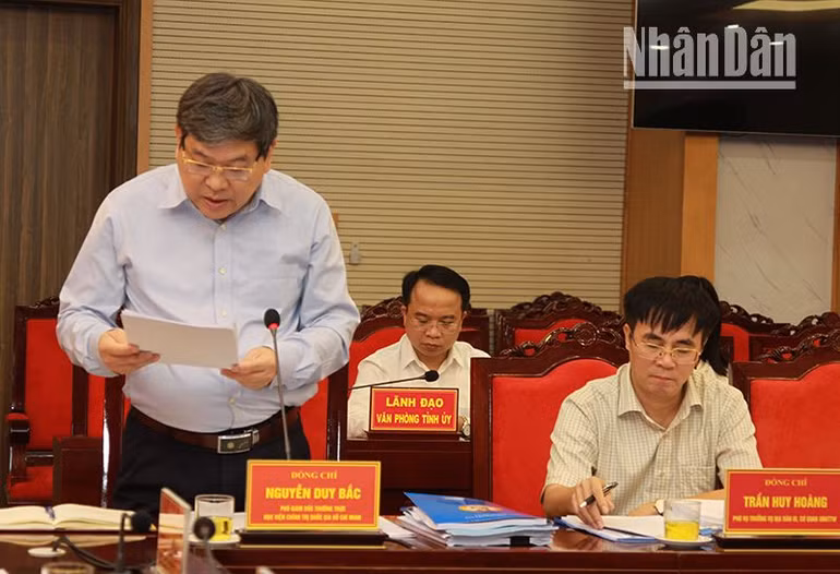 Đoàn Kiểm tra số 1352 của Bộ Chính trị công bố quyết định kiểm tra thực hiện Nghị quyết Đại hội XIII của Đảng tại Sơn La.