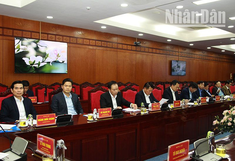 Đại diện Ban Thường vụ 3 tỉnh Sơn La, Điện Biên và Lai Châu tại hội nghị công bố Quyết định kiểm tra của Bộ Chính trị.