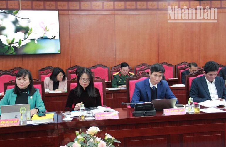 Các đại biểu tham dự hội thảo.