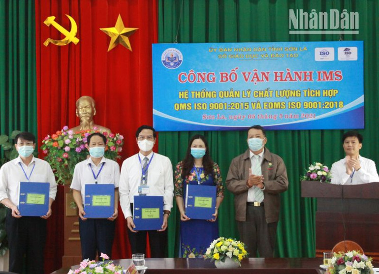 Tháng 5/2021, Sở Giáo dục và Đào tạo tỉnh Sơn La đã công bố vận hành IMS hệ thống quản lý chất lượng tích hợp QMS 9001:2025 và EOMS 9001: 2018.