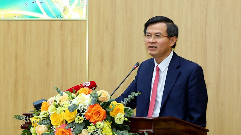 Đồng chí Bí thư Tỉnh ủy Ninh Bình Đoàn Minh Huấn phát biểu kết luận hội nghị. (Ảnh: ANH TUẤN) Đồng chí Bí thư Tỉnh ủy Ninh Bình Đoàn Minh Huấn phát biểu kết luận hội nghị. (Ảnh: ANH TUẤN)