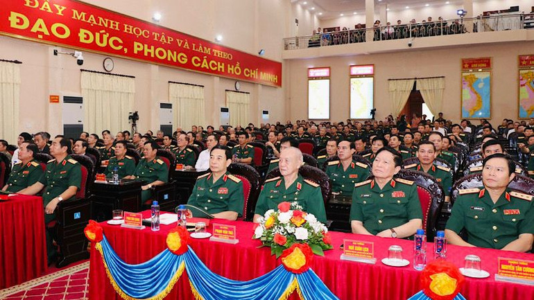 Các đại biểu dự Lễ kỷ niệm. (Ảnh: ĐỨC LAM)