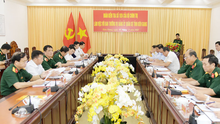 Quang cảnh buổi làm việc. (Ảnh: PHƯƠNG VŨ)