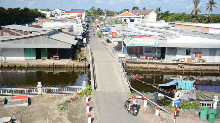 Một góc thị trấn Vĩnh Thuận, huyện Vĩnh Thuận. Một góc thị trấn Vĩnh Thuận, huyện Vĩnh Thuận.