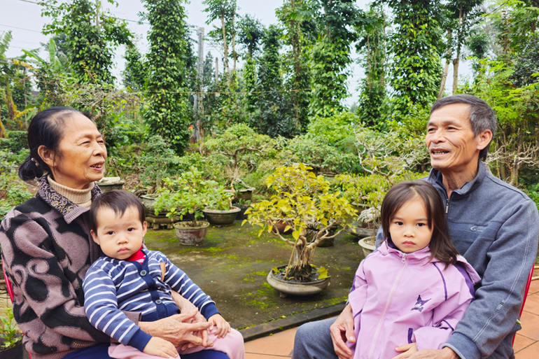 Chị em bà Lâm Hoài Phương và ông Lâm Công Phước, là thế hệ sau, tiếp nối cha ông góp phần viết nên trang sử vàng của Gio An.