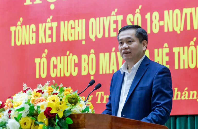 Ủy viên dự khuyết Trung ương Đảng, Bí thư Tỉnh ủy Quảng Trị Nguyễn Long Hải phát biểu chỉ đạo.