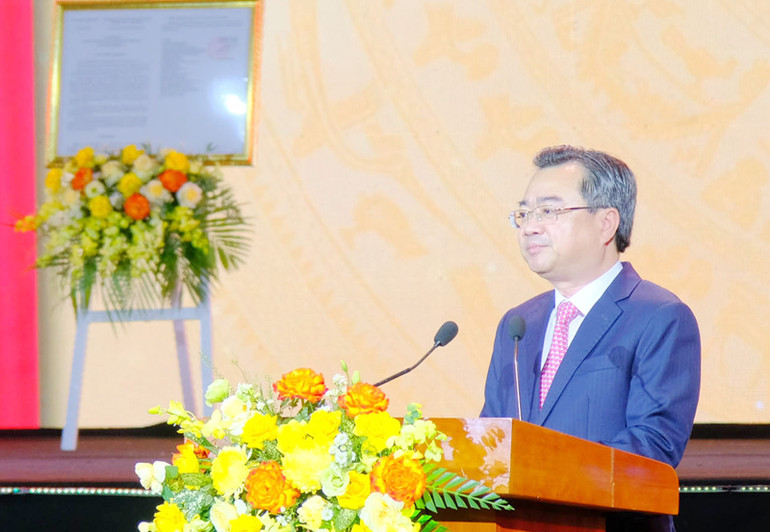 Bộ trưởng Xây dựng Nguyễn Thanh Nghị phát biểu chỉ đạo.