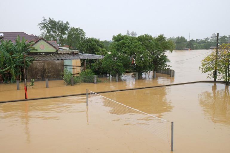 Đến ngày 28/10, nhiều địa phương ở huyện Vĩnh Linh đang ngập sâu.