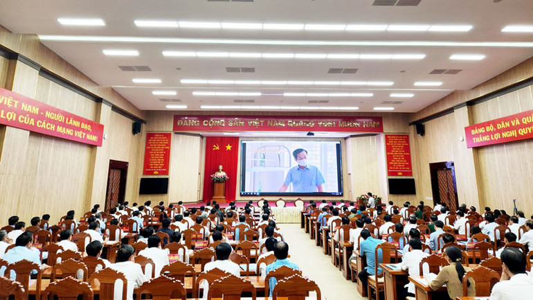 Quang cảnh hội nghị.