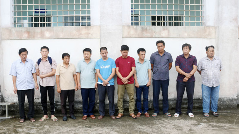 10 đối tượng liên quan đến vụ án xảy ra tại Dự án đầu tư xây dựng Trung tâm hành chính huyện U Minh Thượng và Dự án Công trình tường kè giai đoạn 2. (Ảnh: VĂN VŨ).