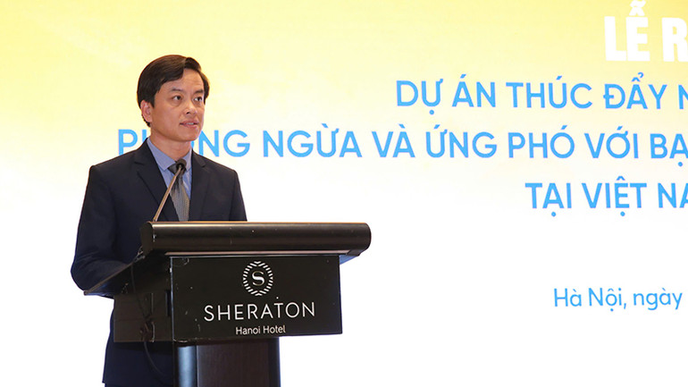 Vụ trưởng Vụ Bình đẳng giới (Bộ Lao động-Thương binh và Xã hội) Lê Khánh Lương. (Ảnh: UNFPA) Vụ trưởng Vụ Bình đẳng giới (Bộ Lao động-Thương binh và Xã hội) Lê Khánh Lương. (Ảnh: UNFPA)