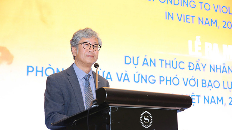 Giám đốc Quốc gia KOICA tại Việt Nam Lee Byung Hwa phát biểu tại chương trình. (Ảnh: UNFPA) Giám đốc Quốc gia KOICA tại Việt Nam Lee Byung Hwa phát biểu tại chương trình. (Ảnh: UNFPA)