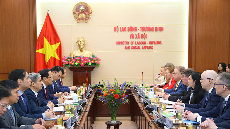 Quang cảnh hội đàm. (Ảnh: Molisa)