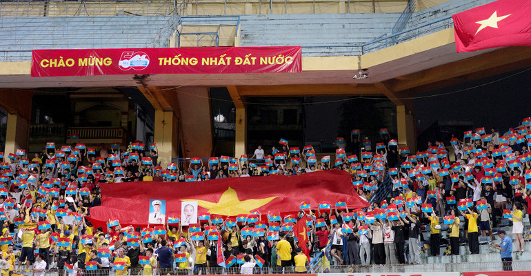 Hình ảnh đẹp trên sân vận động Hàng Đẫy tối 25/4.