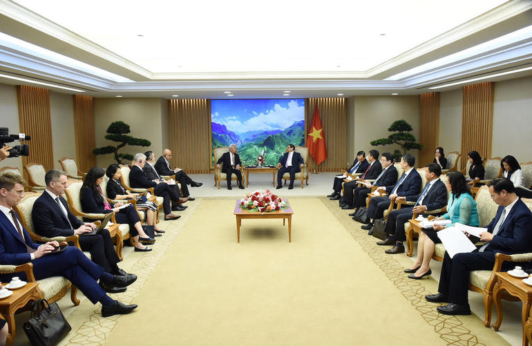 Quang cảnh buổi tiếp Quang cảnh buổi tiếp