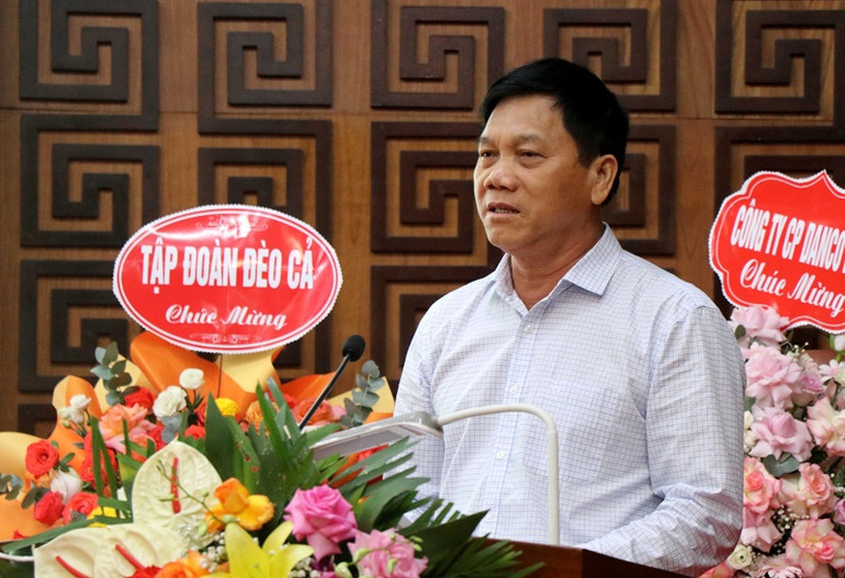 Đồng chí Bùi Đức Giang, Chủ tịch Hiệp hội doanh nghiệp tỉnh Điện Biên phát biểu ý kiến tại buổi gặp mặt.