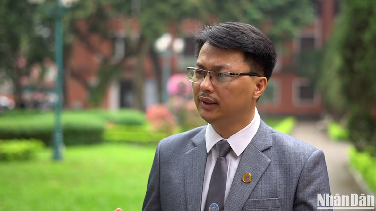 Luật sư Đặng Văn Cường, Trưởng Văn phòng luật sư Chính Pháp, Đoàn Luật sư thành phố Hà Nội.