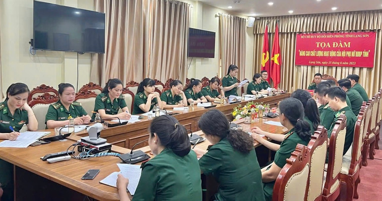 Hội Phụ nữ Bộ đội Biên phòng tỉnh Lạng Sơn tổ chức tọa đàm nâng cao chất lượng hoạt động hội. Hội Phụ nữ Bộ đội Biên phòng tỉnh Lạng Sơn tổ chức tọa đàm nâng cao chất lượng hoạt động hội.