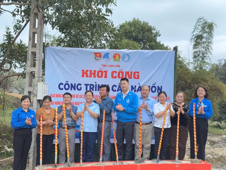 Tỉnh đoàn Lạng Sơn phối hợp cùng các đơn vị khởi công Công trình Cầu Nà Uổn, xã Kim Đồng, huyện Tràng Định.