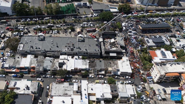 Hiện trường vụ sập mái hộp đêm tại Santo Domingo, Cộng hòa Dominica. (Ảnh: Tân Hoa xã) Hiện trường vụ sập mái hộp đêm tại Santo Domingo, Cộng hòa Dominica. (Ảnh: Tân Hoa xã)