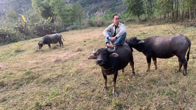 Hình ảnh thân thuộc của "anh chủ nhiệm".