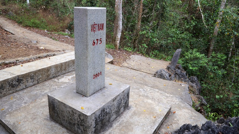 Cột mốc in đậm giá trị lịch sử và chủ quyền Tổ quốc. Cột mốc in đậm giá trị lịch sử và chủ quyền Tổ quốc.