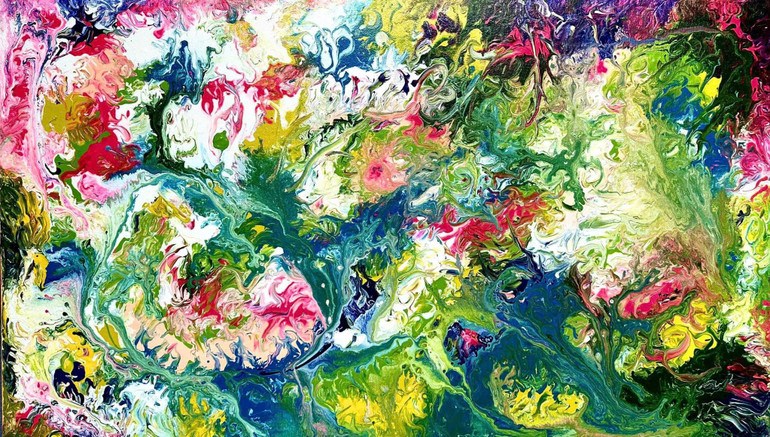 Tranh của họa sĩ Lê Thu Huyền gợi nhiều hình dung, tưởng tượng. Tranh của họa sĩ Lê Thu Huyền gợi nhiều hình dung, tưởng tượng.