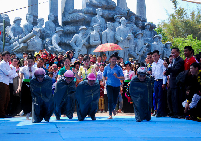 Theo con đường có Đảng lãnh đạo, đời sống vật chất, tinh thần của nhân dân các dân tộc Điện Biên hôm nay đã thực sự đổi thay.