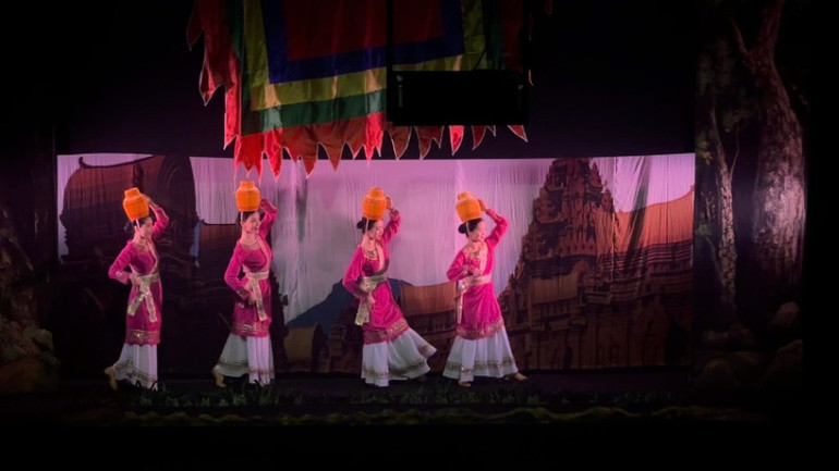 Các vở diễn có sự kết hợp giữa nhiều hình thức thể hiện để làm bật lên nét đặc sắc trong văn hóa các dân tộc Việt Nam.