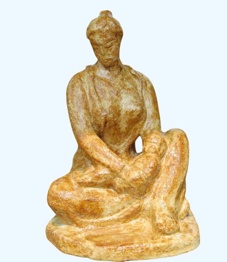 "Ru con", chất liệu gốm Bát Tràng.