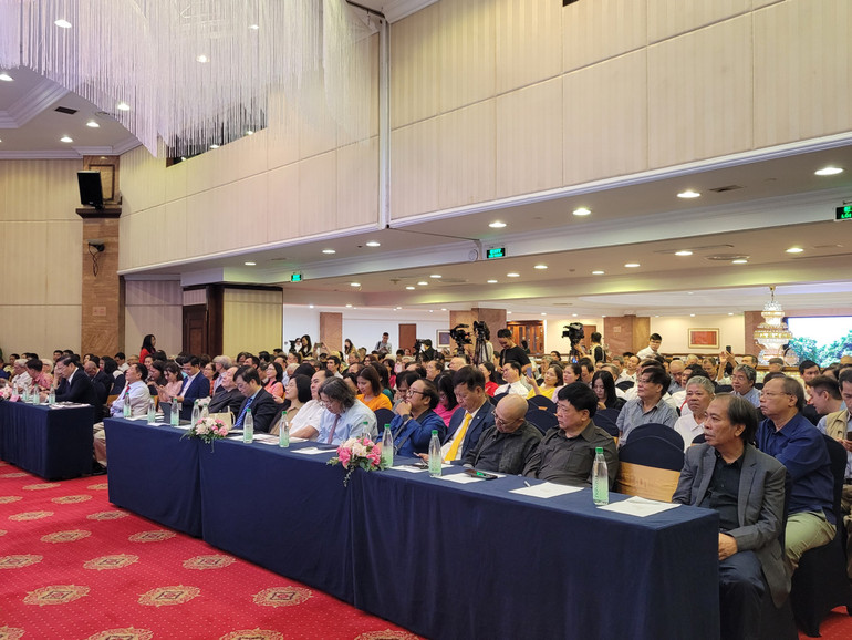 Đông đảo đại biểu tham dự Lễ kỷ niệm. Đông đảo đại biểu tham dự Lễ kỷ niệm.